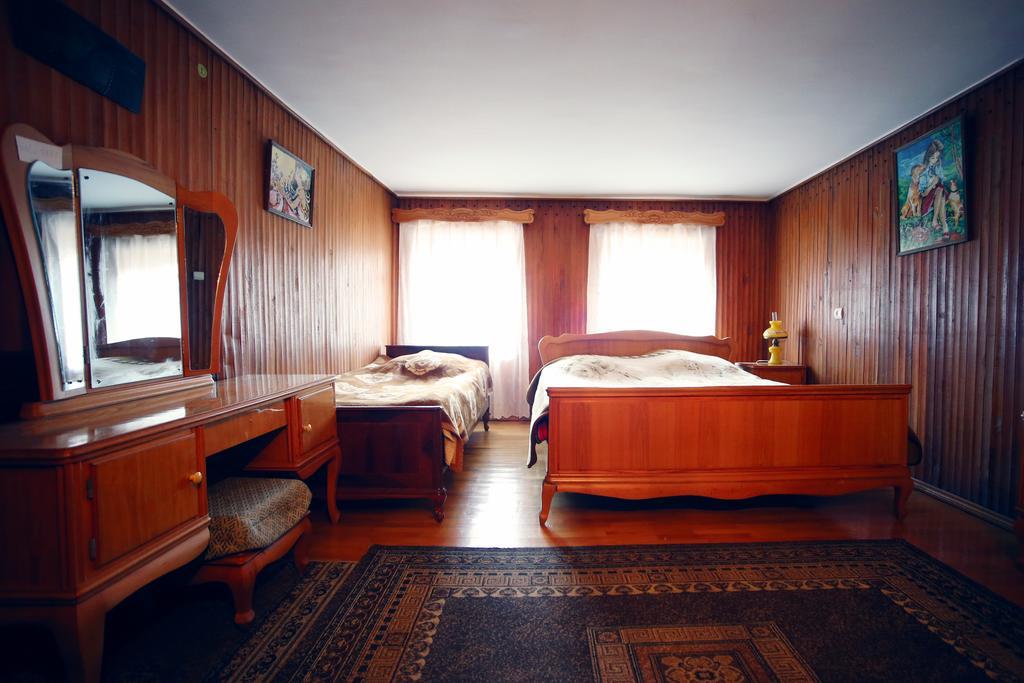 Apartment Gardenia Kutaisi Bagian luar foto