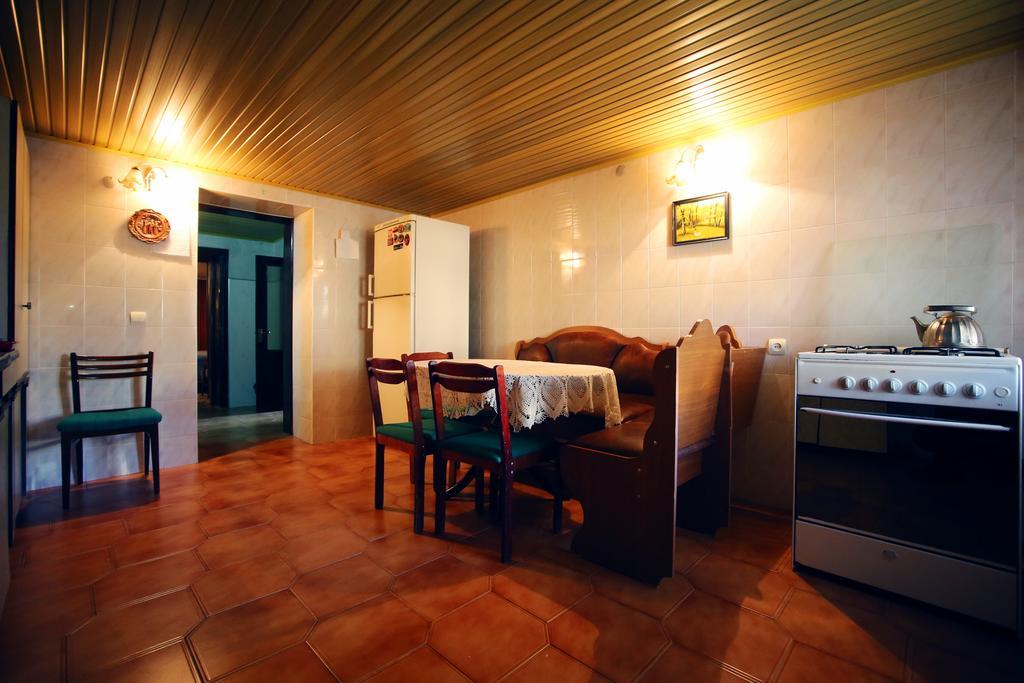 Apartment Gardenia Kutaisi Bagian luar foto