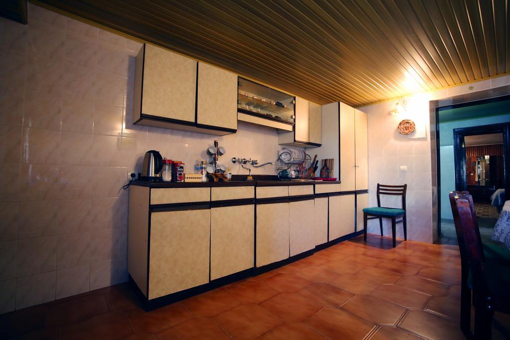 Apartment Gardenia Kutaisi Bagian luar foto
